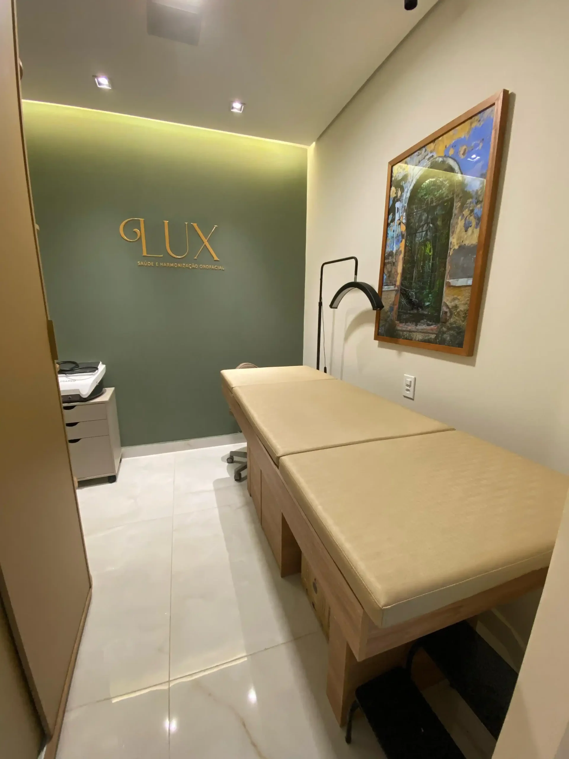 WhatsApp Image 2025-03-25 at 16.43.10_13_11zon_11zon